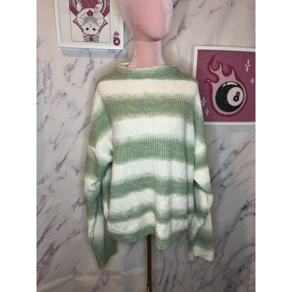 NastyGal Women’s comfy white & Mint womens pullover sweater sz L